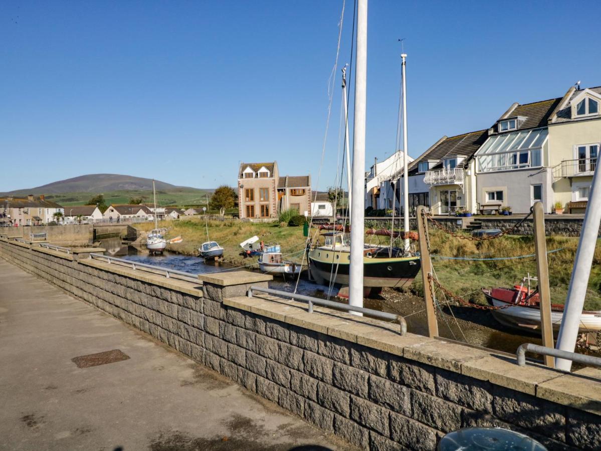 Harbour View Villa Millom Exterior photo